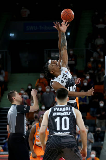 自己能站在 自己能站在